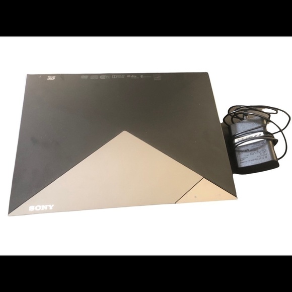 Sony Wire-less LAN Built-In Blu-Ray 3D Player 10.5X8 Adapter BDP-S5200 Working - Picture 1 of 6